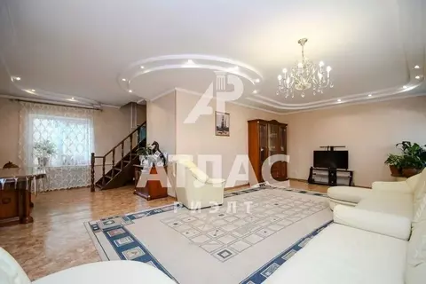 Дом в Омская область, Омск пер. 2-й Димитрова, 14 (176 м)