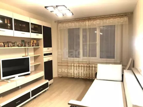 2-к кв. Ленинградская область, Киришский район, Будогощь пгт ул. ...