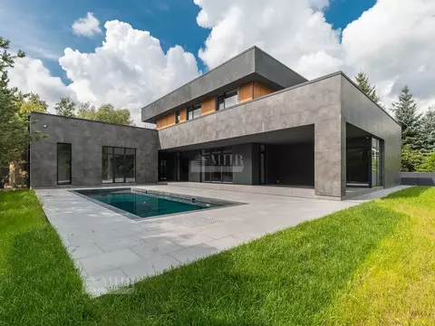 Дом в Московская область, Одинцовский городской округ, д. Подушкино ...