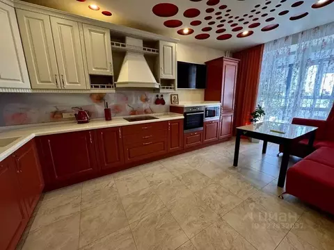 2-к кв. Тюменская область, Тюмень Полевая ул., 105к2 (62.2 м)