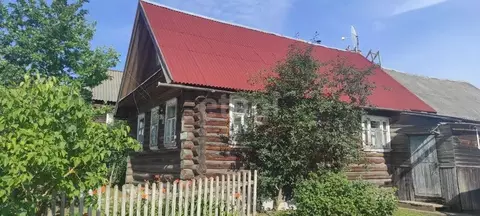 Дом в Ленинградская область, Киришский район, Пчевское с/пос, д. ...