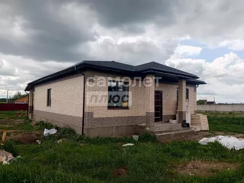 Дом в Курская область, Курский район, Моковский сельсовет, д. 2-я ...