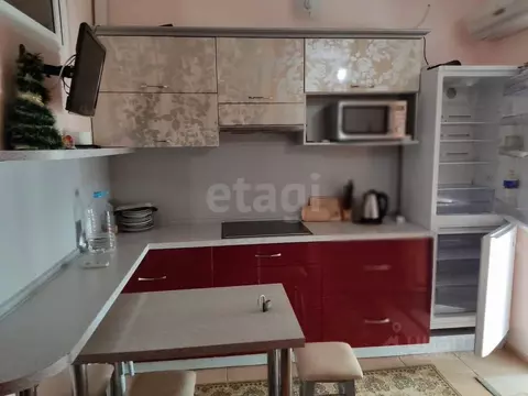 Дом в Крым, Симферопольский район, Николаевка пгт ул. Октябрьской ...