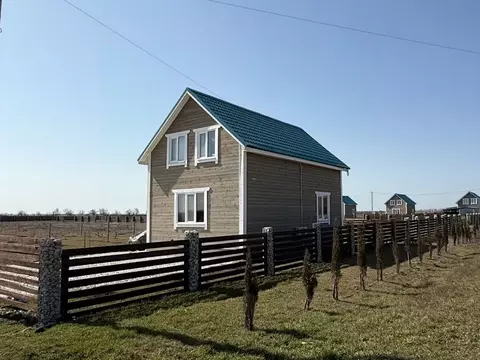 Дом в Крым, Раздольненский район, Чернышевское с/пос, с. Чернышево ул. ...