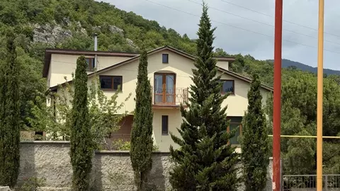 Дом в Крым, Алушта муниципальный округ, с. Малый Маяк ул. Горная (267 ...