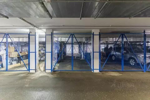 Гараж в Тюменская область, Тюмень ул. Николая Зелинского, 21/1 (16 м)