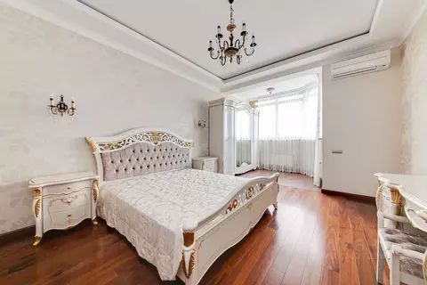 4-к кв. Москва Ломоносовский просп., 25к1 (140.0 м)