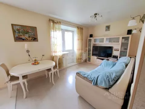 2-к кв. Ярославская область, Ярославль просп. Авиаторов, 16 (54.0 м)