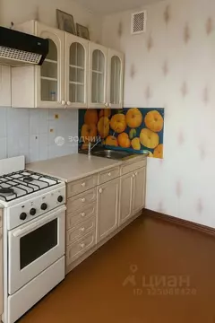 3-к кв. Чувашия, Чебоксары ул. Кадыкова, 32 (70.0 м)