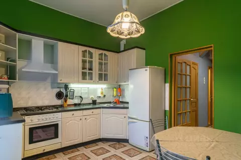 3-к кв. Москва Народная ул., 15/1 (81.0 м)