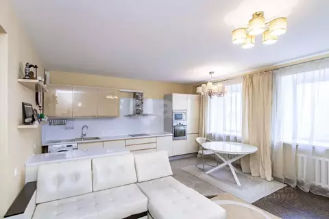 2-к кв. Тюменская область, Тюмень ул. Александра Матросова, 1к2 (82.5 ...