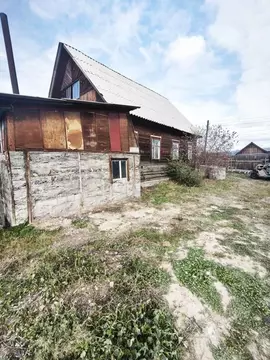 Дом в Бурятия, Иволгинский район, Сотниковское с/пос, с. Сотниково ул. ...