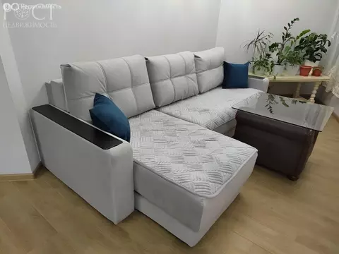 3-комнатная квартира: Адлер, улица Революции, 4 (80 м)