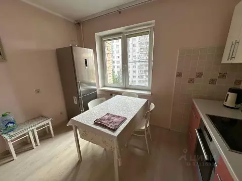 Продается 3-комнатная квартира