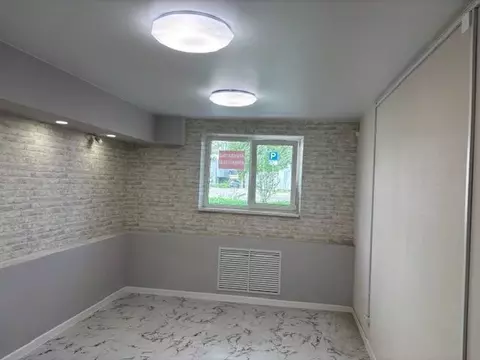 Помещение свободного назначения в Краснодарский край, Краснодар ул. ...