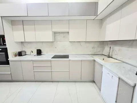 4-к кв. Москва ул. Дружбы, 4 (122.7 м)