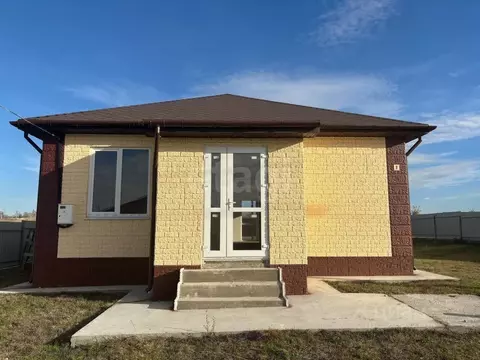 Дом в Крым, Симферопольский район, Чистенское с/пос, с. Новозбурьевка ...