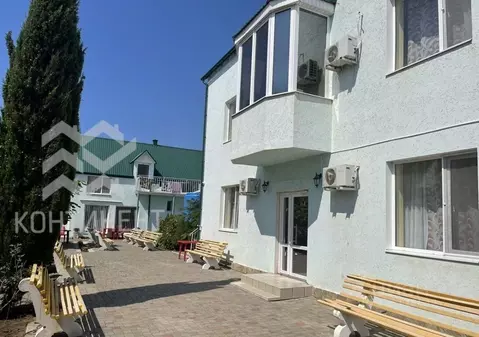 Дом в Крым, Сакский район, с. Штормовое ул. 60 лет Октября, 34 (1000 ...