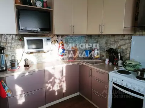 2-к кв. Омская область, Омск Привокзальный мкр, ул. Карбышева, 38А ...