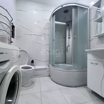 1-к кв. Оренбургская область, Оренбург Уральская ул., 2/20 (40.7 м)