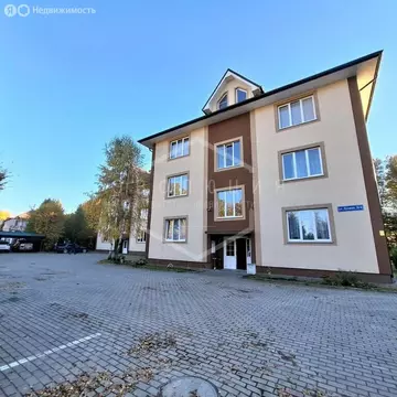 2-комнатная квартира: Гурьевск, Луговая улица, 20В (70.9 м)