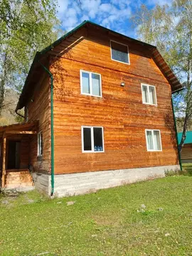 Коттедж в Алтай, Чемальский район, с. Эдиган ул. Аговая, 16А (185 м)