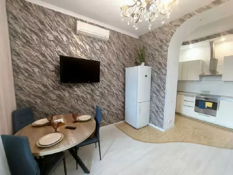 Продается 2-комнатная квартира