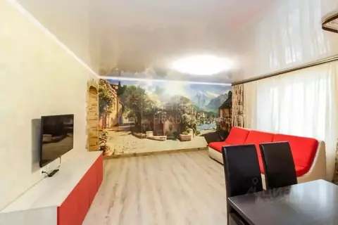 2-к кв. Тюменская область, Тюмень ул. Газовиков, 67 (73.7 м)