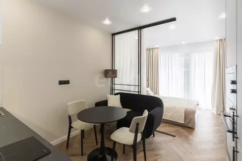 Студия Тюменская область, Тюмень ул. Краснооктябрьская, 4к1 (29.7 м)