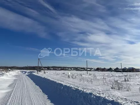 Участок в Тюменская область, Тюменский район, с. Перевалово ул. 8 ...