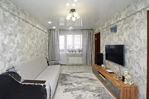 3-к кв. Омская область, Омск Заозерный мкр, ул. Бархатовой, 4Б (48.7 ...