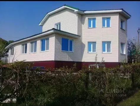 Коттедж в Самарская область, Кинельский район, Алакаевка с/пос, с. ...