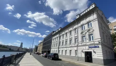 Офис в Москва Озерковская наб., 12 (594 м)