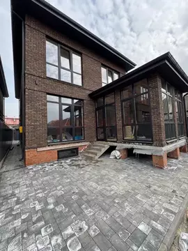 Дом в Ростовская область, Ростов-на-Дону ул. Лобачевского (240 м)