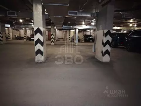 Гараж в Санкт-Петербург Среднеохтинский просп., 23к2 (14 м)