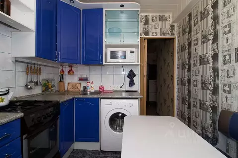 2-к кв. Ленинградская область, Выборг просп. Победы, 37 (56.0 м)