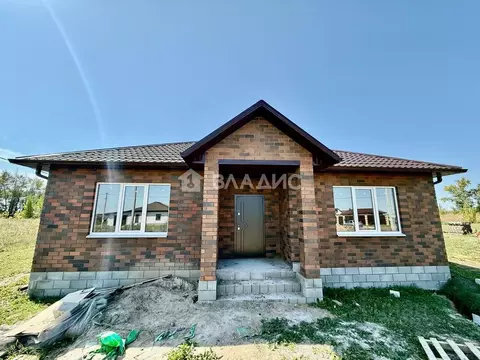 Дом в Белгородская область, Корочанский район, Мелиховское с/пос, с. ...