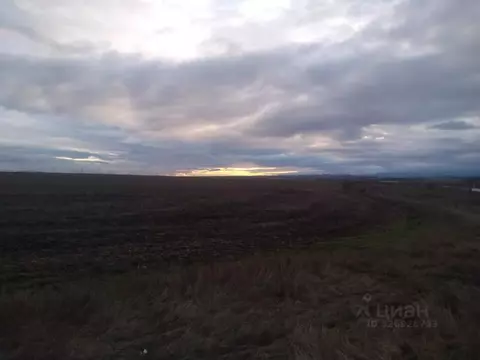 Участок в Крым, Симферопольский район, Перовское с/пос, с. Ключи  ...