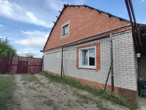 Дом в Саратовская область, Балашовский район, с. Репное Садовая ул., 6 ...