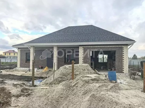 Дом в Тюменская область, Тюменский муниципальный округ, д. Ушакова  ...