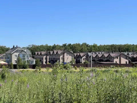 Участок в Московская область, Дмитровский муниципальный округ, д. ...