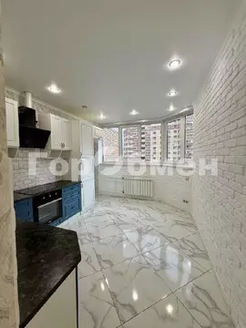 Продается 3-комнатная квартира