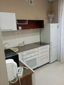 1-к кв. Хакасия, Абакан ул. Авиаторов, 4 (37.0 м)