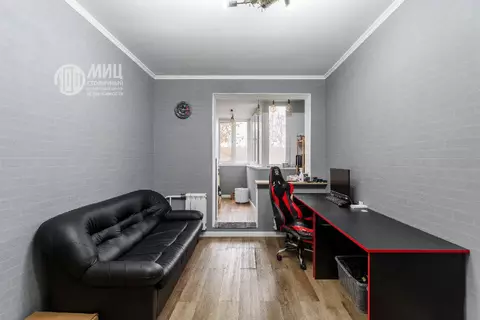 Продается 3-комнатная квартира