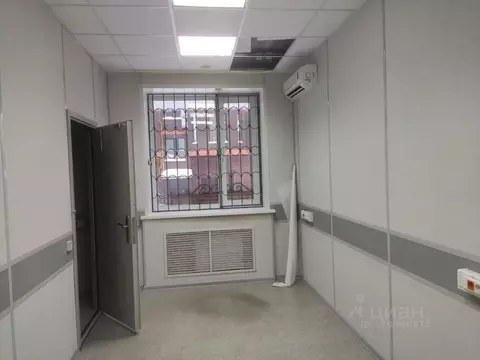 Офис в Ульяновская область, Ульяновск ул. Радищева, 30А (20 м)