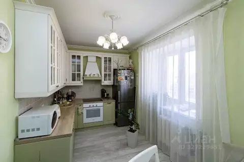 2-к кв. Тюменская область, Тюмень ул. Максима Горького, 83 (81.3 м)