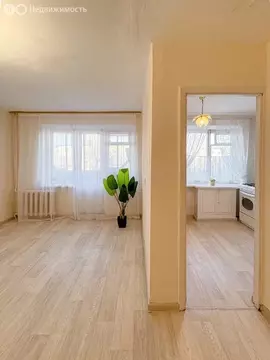 2-комнатная квартира: Челябинск, проспект Победы, 153 (46.1 м)