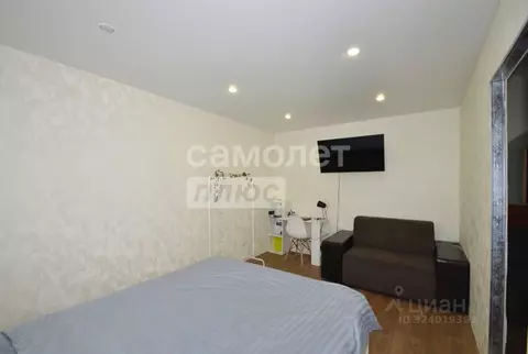 2-к кв. Свердловская область, Екатеринбург ул. Очеретина, 14 (67.0 м)