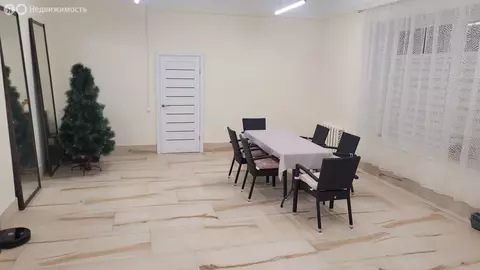 Помещение свободного назначения (100 м)