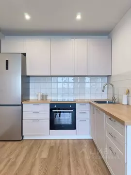 3-к кв. Москва ул. Добролюбова, 8к3 (72.0 м)